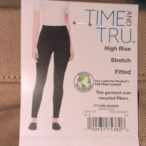 Time and Tru High Rise Jeggings in Brown